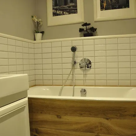 Prudentia Wilanow Apartment *